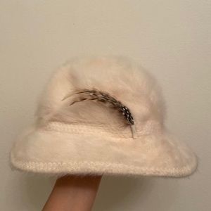 Vintage UK Kangol beige womens bucket hat size XS/S